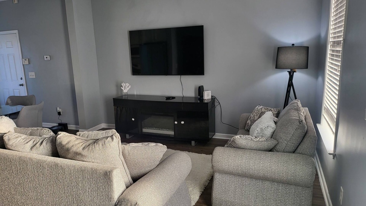 Warner Robins House | Belle Cozy Family Villa