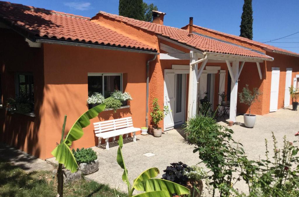 Sainte-Colombe-en-Bruilhois House | Belle vue 1076