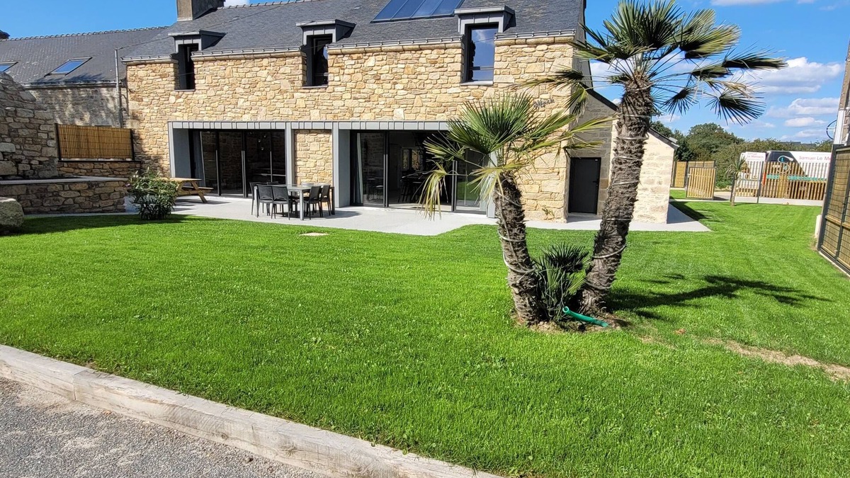 Peaule House | Belle Maison de Campagne Avec Piscine Intérieure Ti Mean