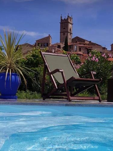 Marquixanes House | Belle Maison de vacances avec piscine.