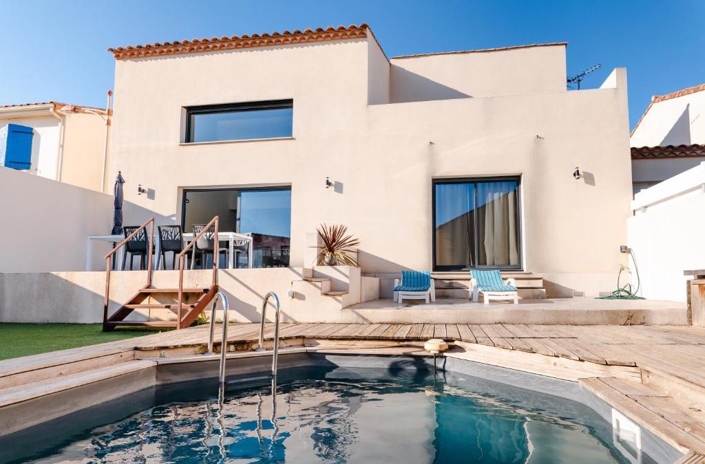 Gruissan House | Belle villa avec piscine - Maison de Margaux