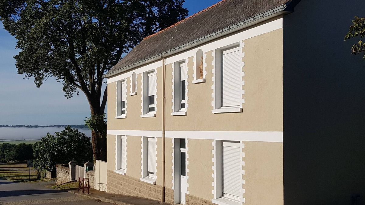 Beganne House | Belle Visnonia Meublé de Caractère Sud Morbihan