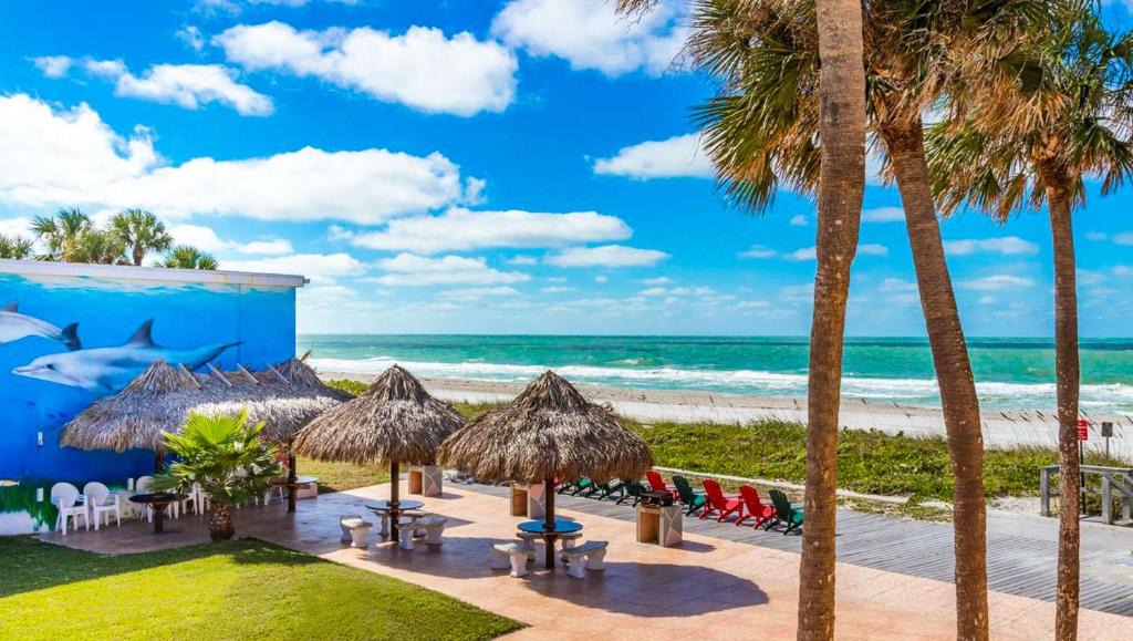Belleair Beach Hotel | Belleair Beach Resort Motel