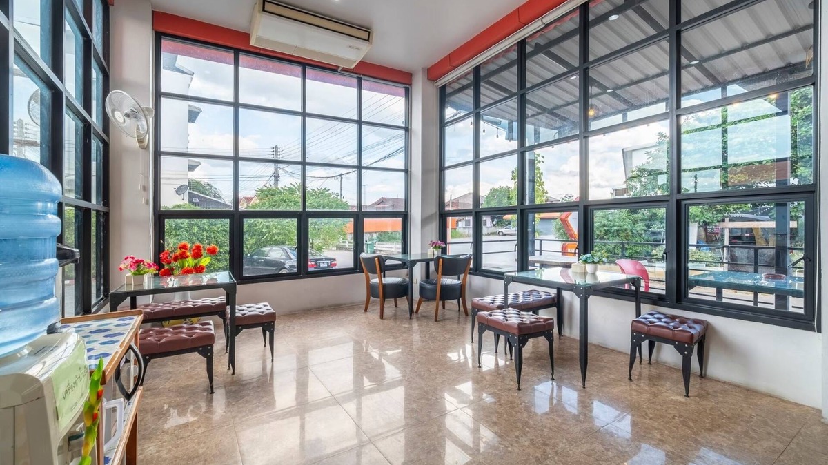 Phetchabun Hotel | Belleville Hotel