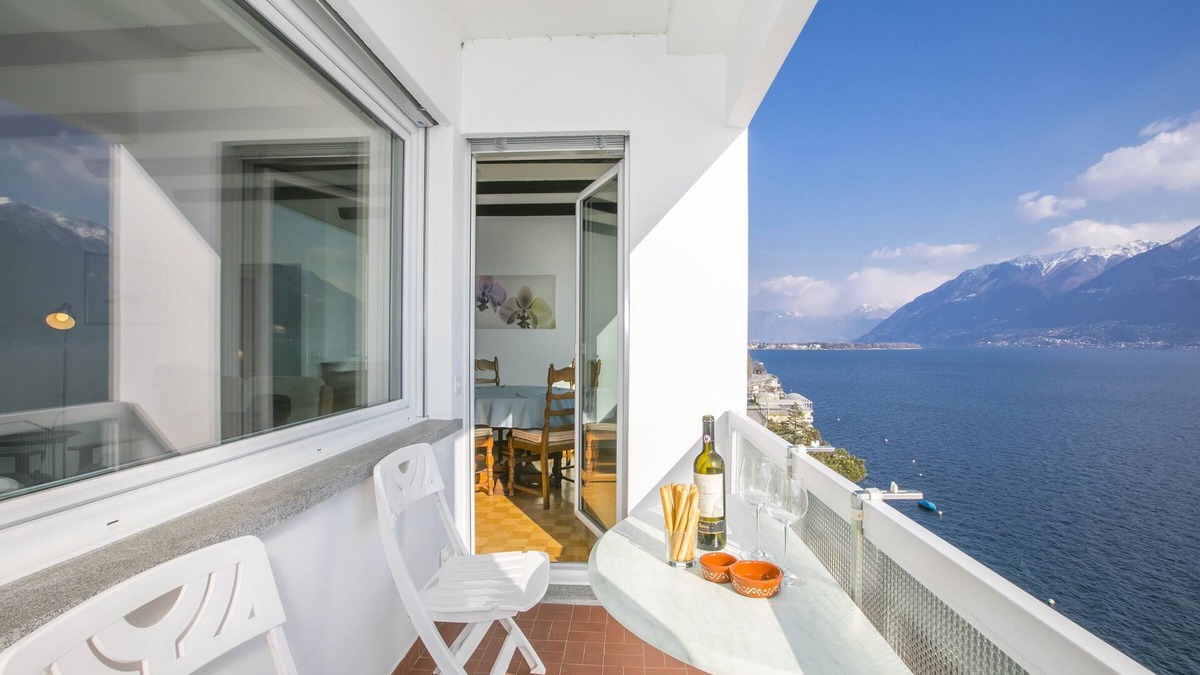 Ronco sopra Ascona Apartment | Bellevue apartment, Porto Ronco, Ascona, Switzerland