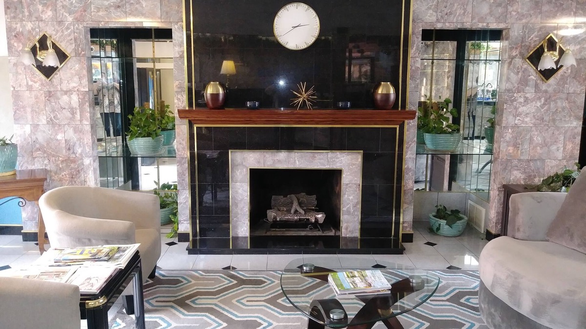Bellevue Hotel | Bellevue Hotel & Suites