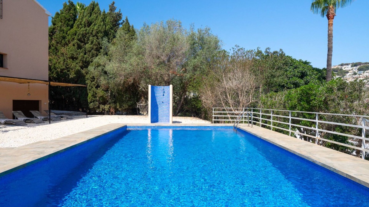 Moravit Apartment | Belloresguardo 1 by Solhabitat Rentals