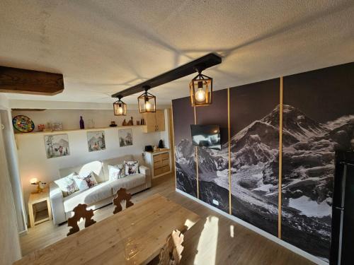 Sestriere Apartment | BellOretta Maison Champlas