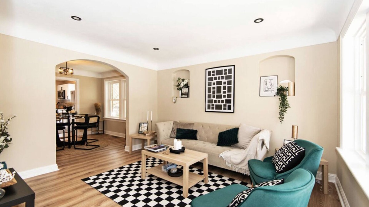 Mehlville House | Bellsworth Bungalow