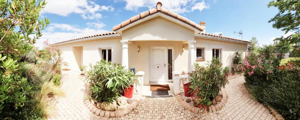 Ayguesvives Apartment | Belvédère du midi