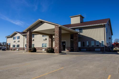 Sigourney Hotel | Belva Deer Inn