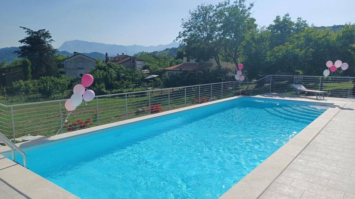 Montefalcone Appennino House | Belvilla by OYO Le Margherite Country house