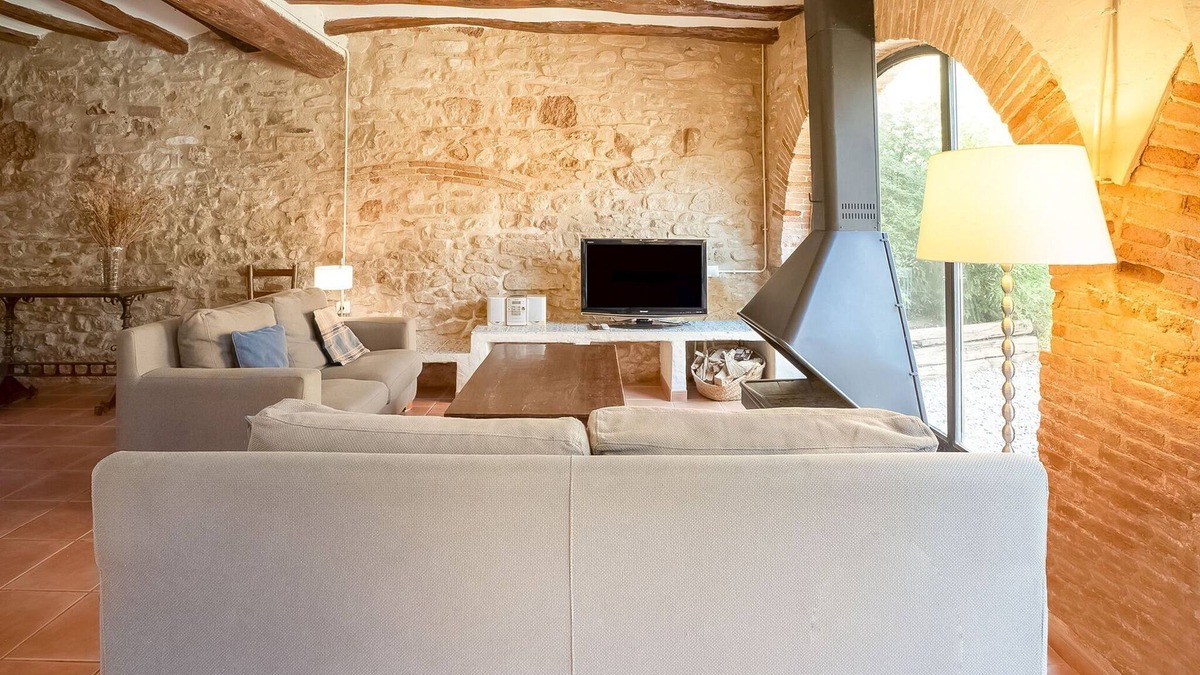 Pira Cottage | Belvilla by OYO Cal Capdevila 1