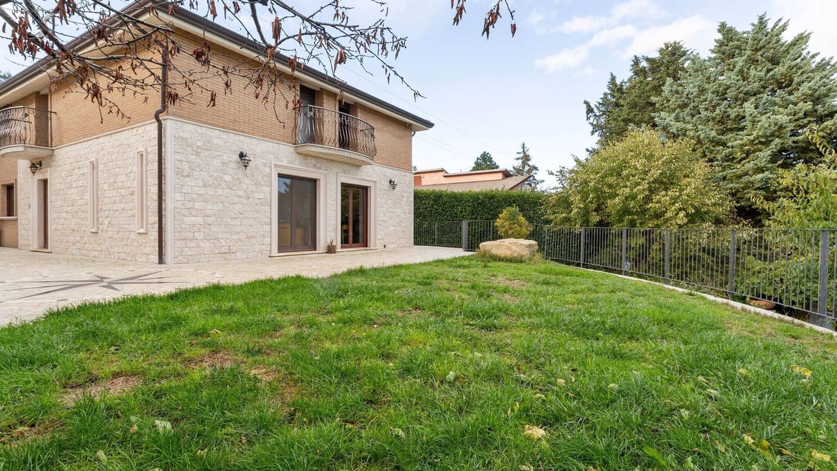 Campobasso House | Belvilla by OYO Casa Vacanza BeCampobasso 6