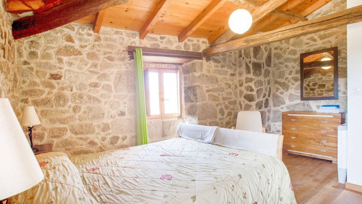 Panton Other | Belvilla by OYO Casa Ribeira Sacra