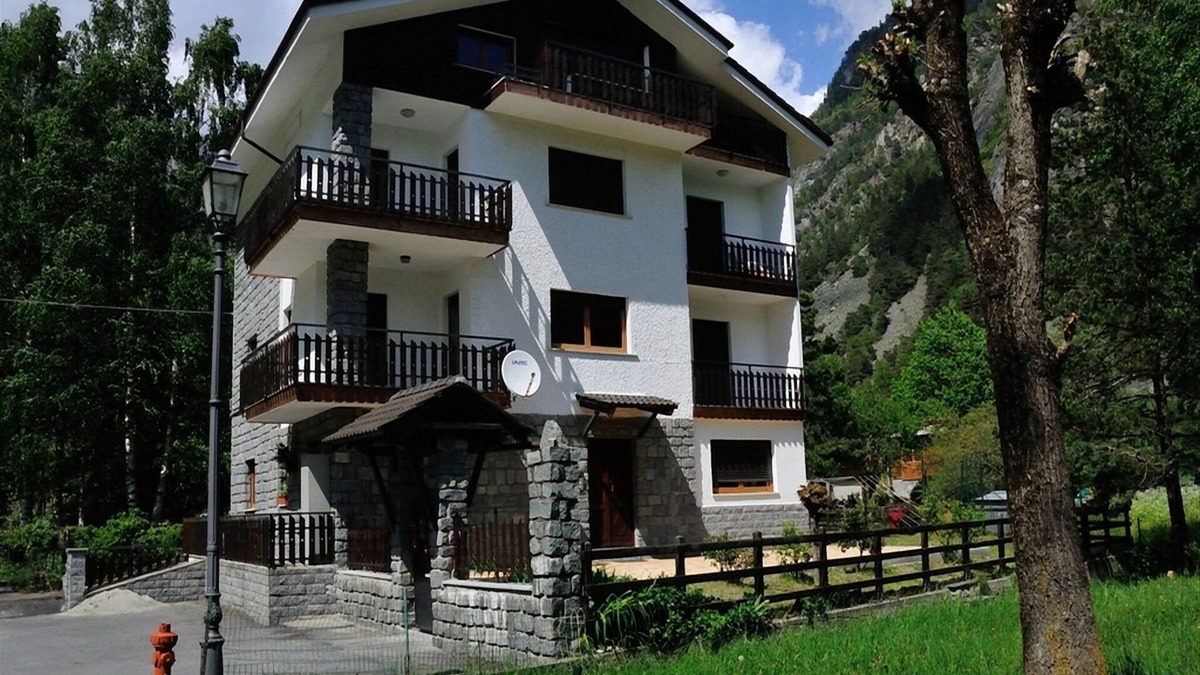 Antey-Saint-Andre Ski Chalet | Belvilla by OYO Roby Bilo 7 Primo Piano