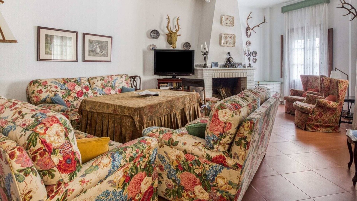 Higuera de la Sierra House | Belvilla by OYO Beautiful house in a unique town