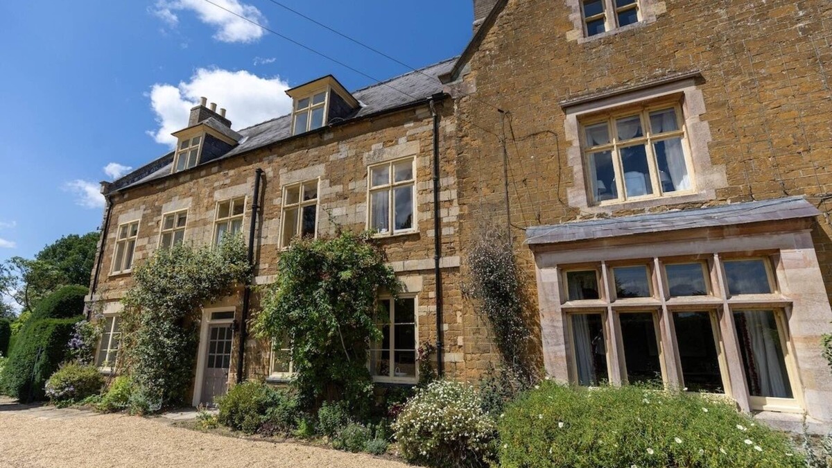 Belvoir House | Belvoir Lodge | Belvoir Castle