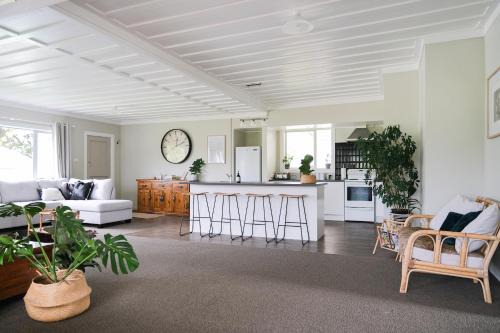 Tararua District House | Benbecula Cottage at Kereru Farm Weber