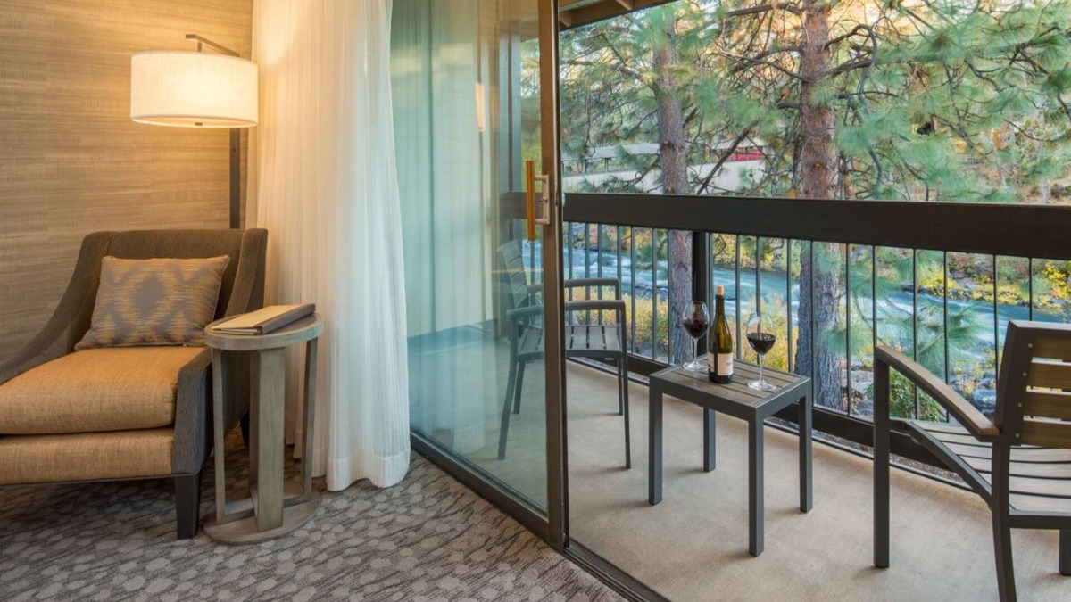 Orchard District Apartment | Bend, OR | Superior Room w/Pool, Hot Tub Access