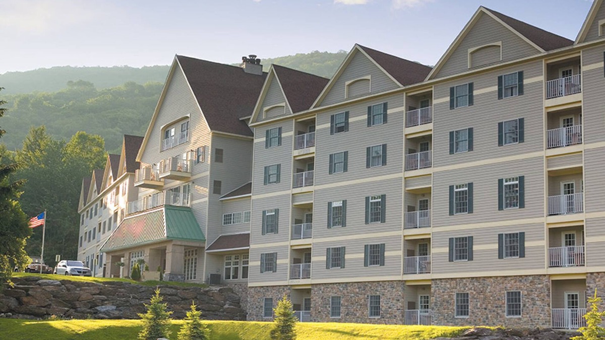 Hancock Resort | Bentley Brook - Hancock, MA - 2BD, Sleeps 8ppl