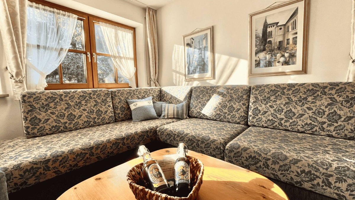Oberstdorf Apartment | BERGFEX Edelweiß + summer-mountain-ticket
