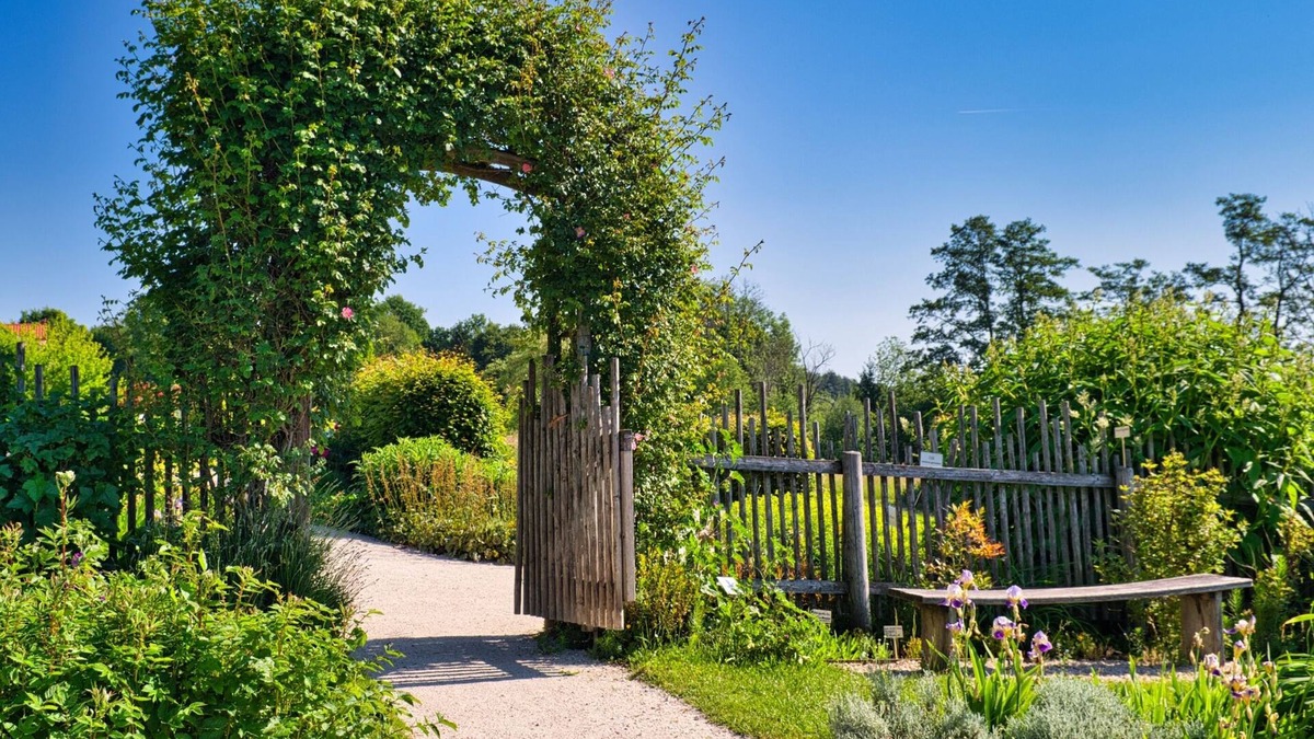 Illmensee Hotel | Berggasthof Höchsten
