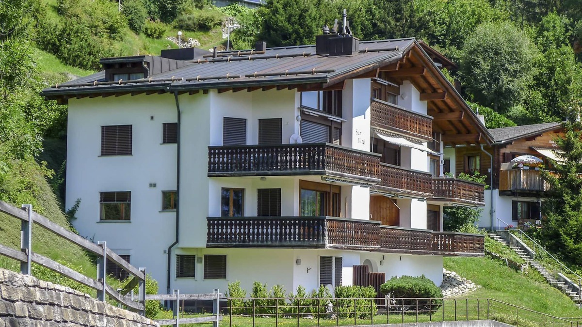 Laax Apartment | BergSicht by Interhome