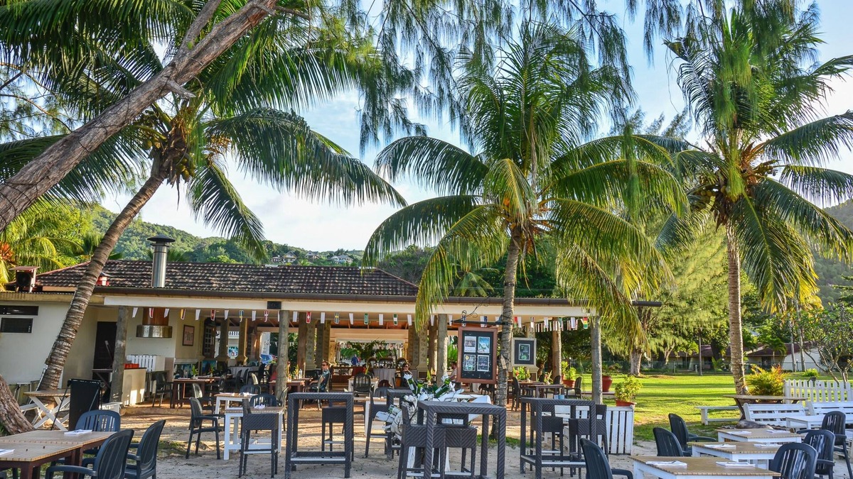 Praslin Island Hotel | Berjaya Praslin Resort