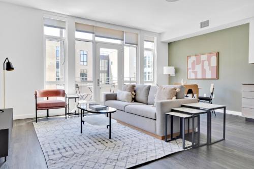 Southwest Berkeley Apartment | Berkeley 1BR w Gym WD Roof nr Highways SFO-1059