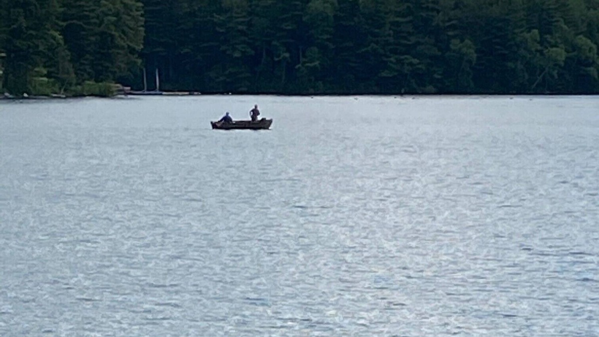 Hinsdale House | Berkshire Lake access