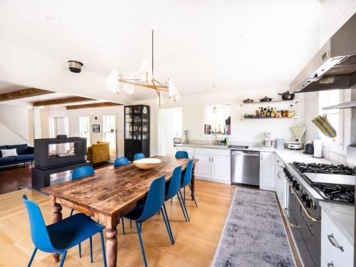 Craryville House | Berkshire Vacation Rentals: Stunning 1860 Farmhouse Private Pond & Hot Tub