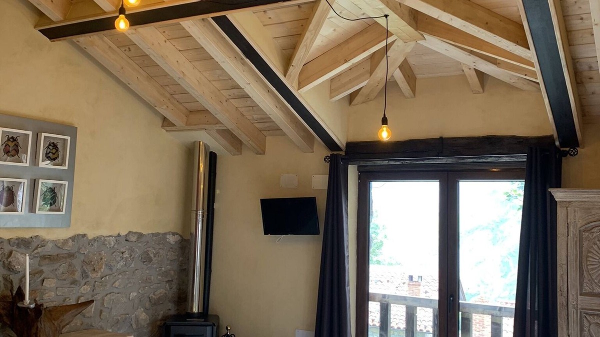 Sotres House | Bernardina's Cabin