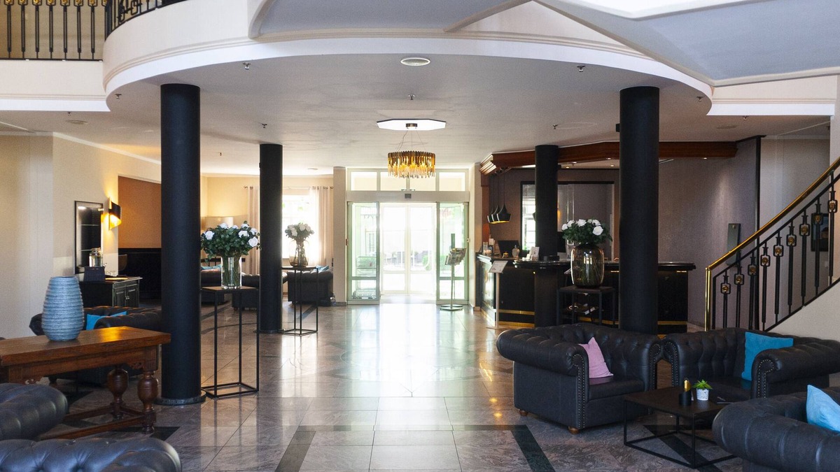 Ballenstedt Hotel | Bernstein Schlosshotel Ballenstedt