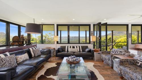 Brogers Creek House | Berry Mountain Hideaway