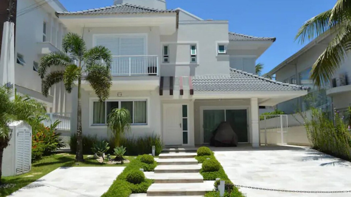 Vista Linda House | BERTIOGA BEAUTIFUL BEACH HOUSE HANGA ROA GATED COMMUNITY ON THE NORTH COAST