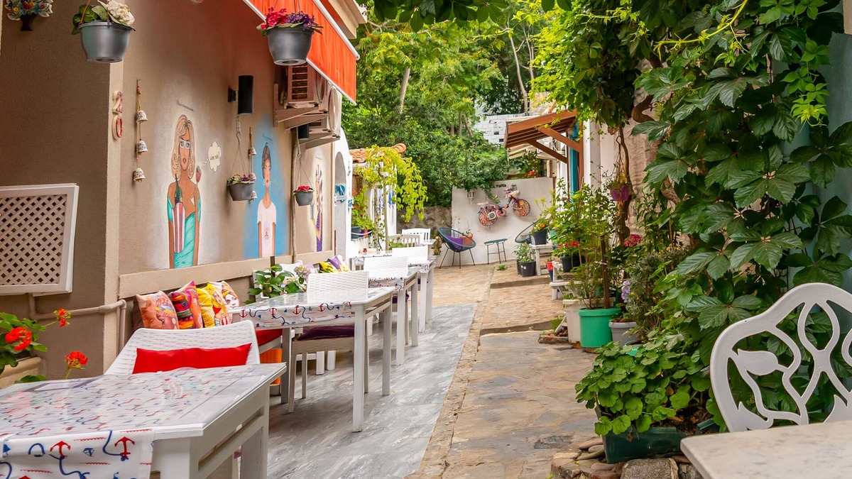 Bozcaada Hotel | Bertiz Mignon