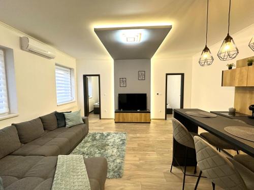 Kaposvar Apartment | Berzsenyi Apartmanház