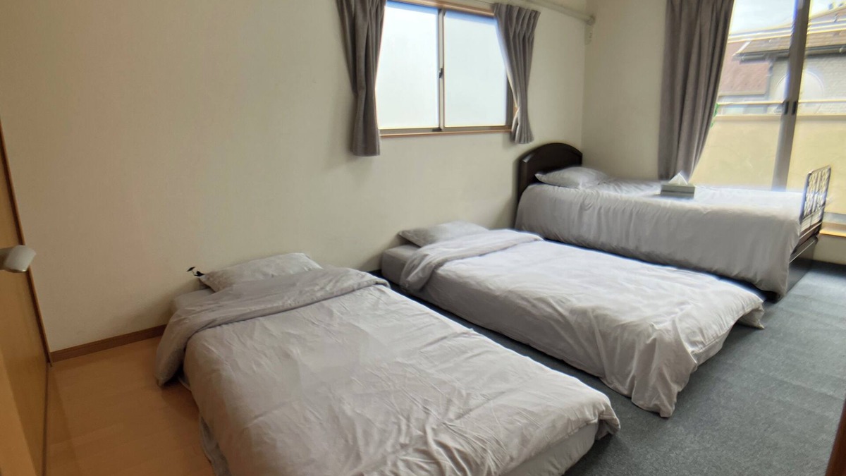 Sumida Hotel | Beside 3 Train Stations. Contains of 3 Baths in Tokyo Downtown Asakusa and Ueno