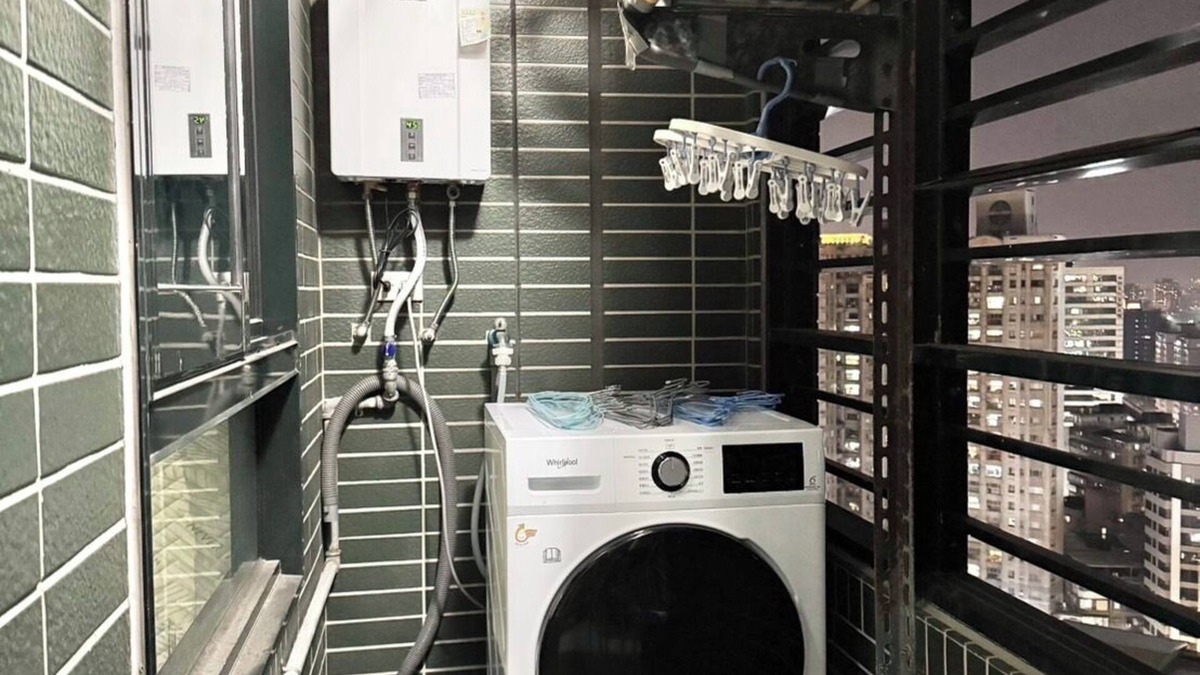 Banqiao Apartment | Best Apartment 800SF in Taipei Xinpu station
