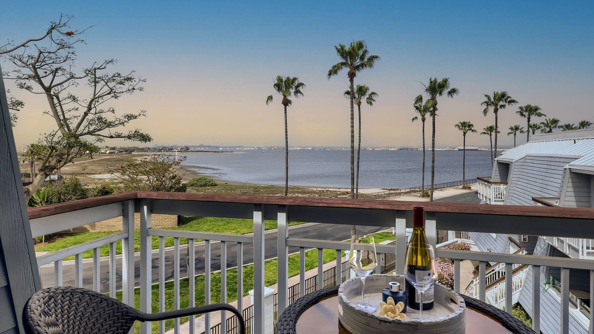 Coronado Cays House | Best beach and bay views in a beautiful and cozy townhome in the Cays