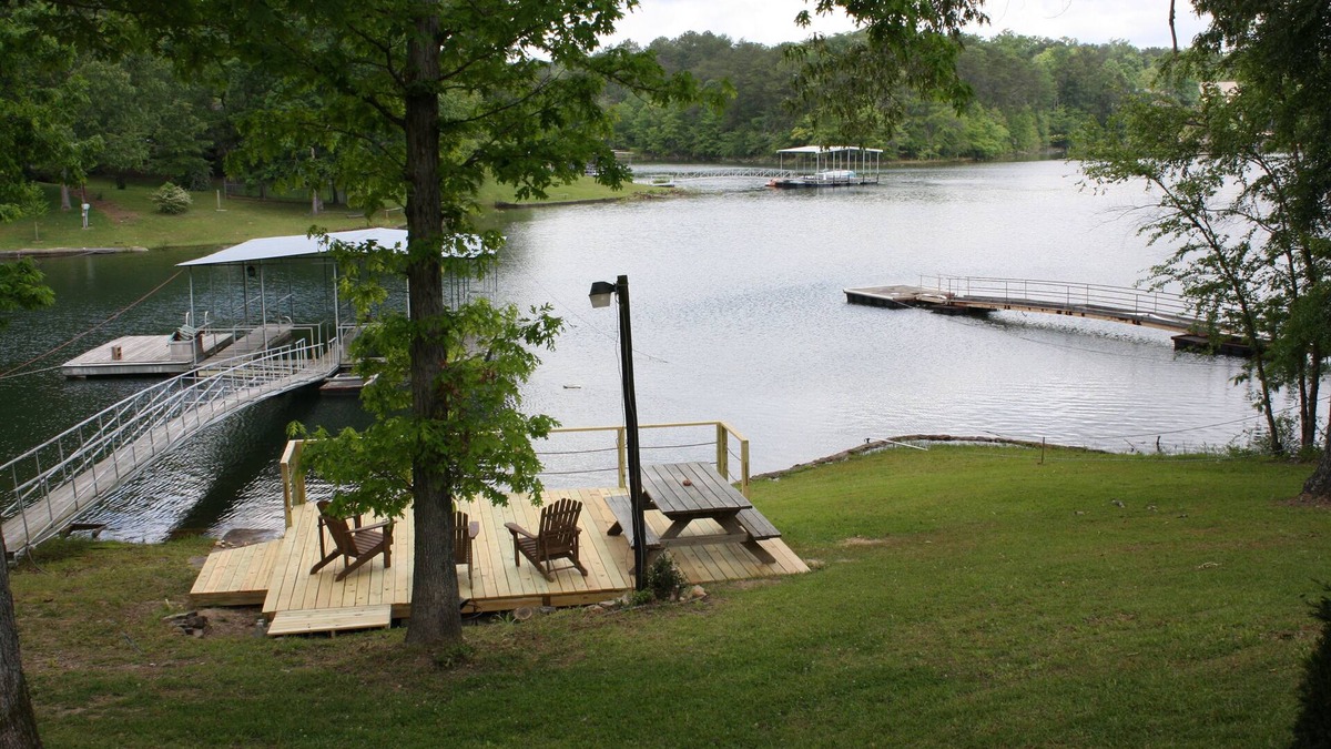 Jasper House | BEST DEAL on SMITH LAKE/Level/Convenient/Great Beautiful View