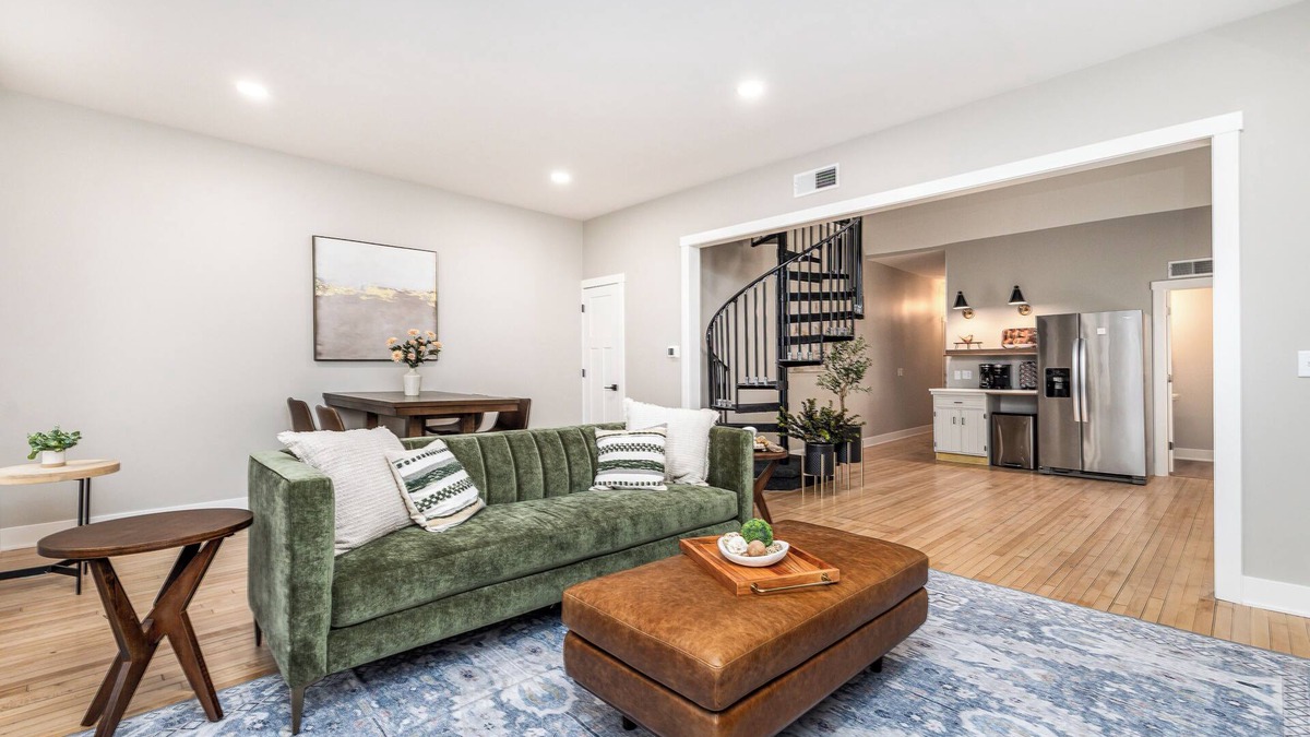 Galena Apartment | Best Downtown Summer Spot-Gazette Suites On Main-Walk 2 Dining & Shopping!