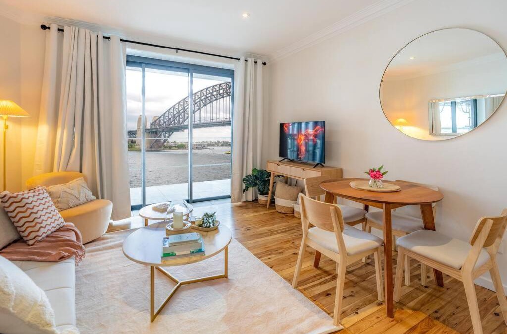 Kirribilli Apartment | Best Harbour Views & location in Sydney