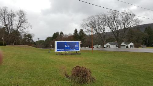 Wellsville Hotel | Best Inn