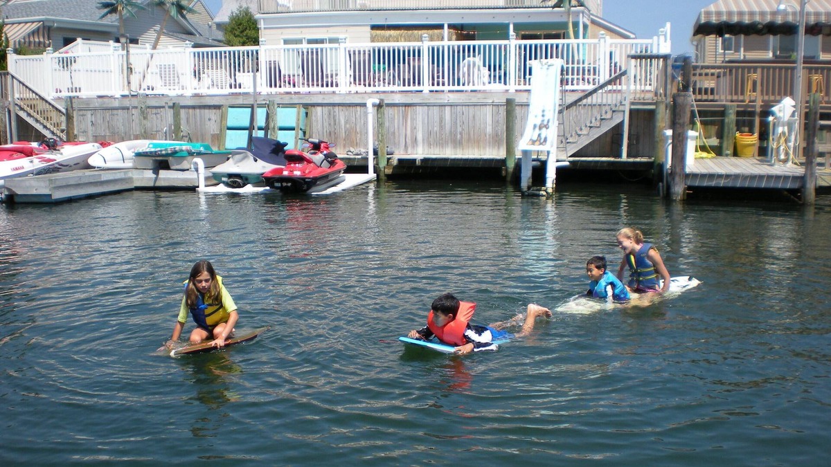 Southend House | Best keep secret for a quiet vacation within an arms length of excitement/fun!