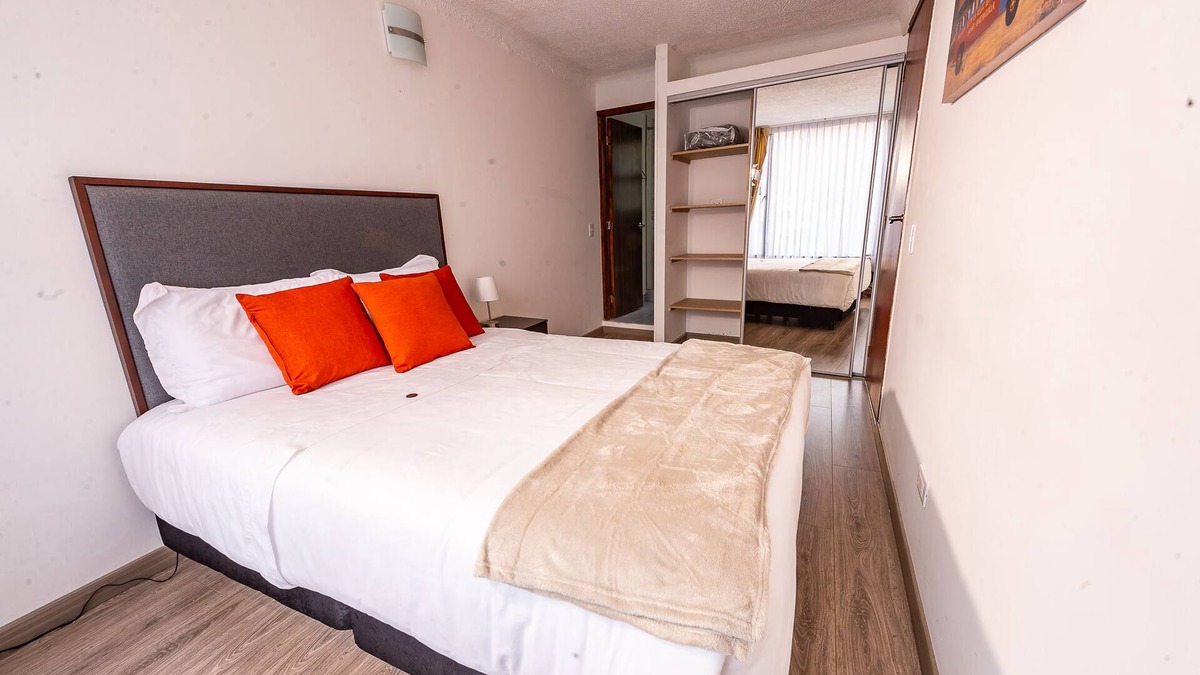 Chapinero Apartment | ⭐ Best Location - 2 Bed + 2 Bath Private Apartment + WIFI