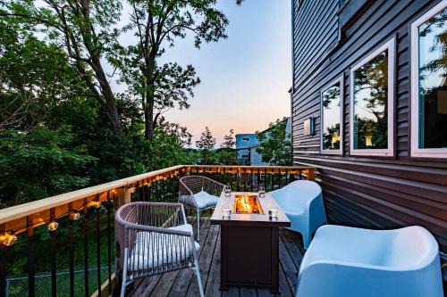 Mount Washington House | BEST LOCATION 3BD Home in The Heart Of Pittsburg