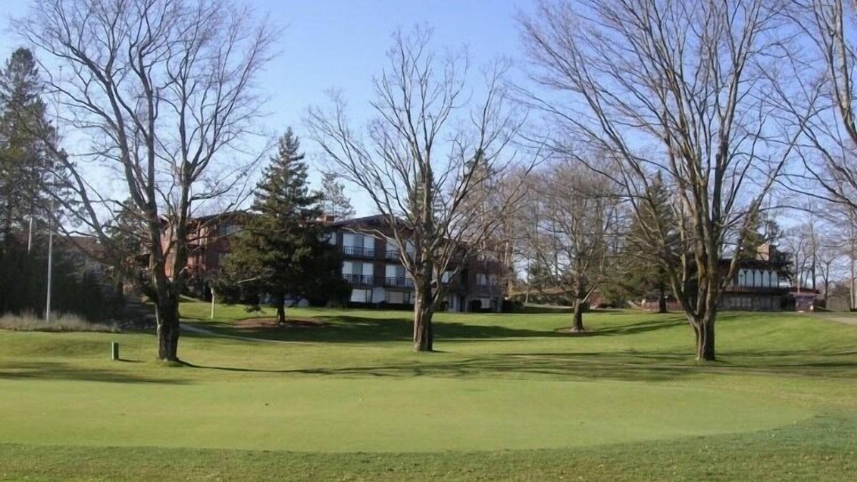Gaylord Condo | Best location at Otsego Resort! Studio with Valley & golf course view!