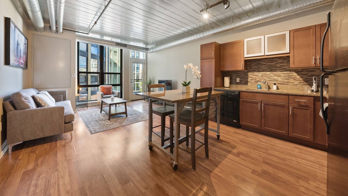 Old West Side Condo | Best Location in Ann Arbor - Walking Distance to U of M 327